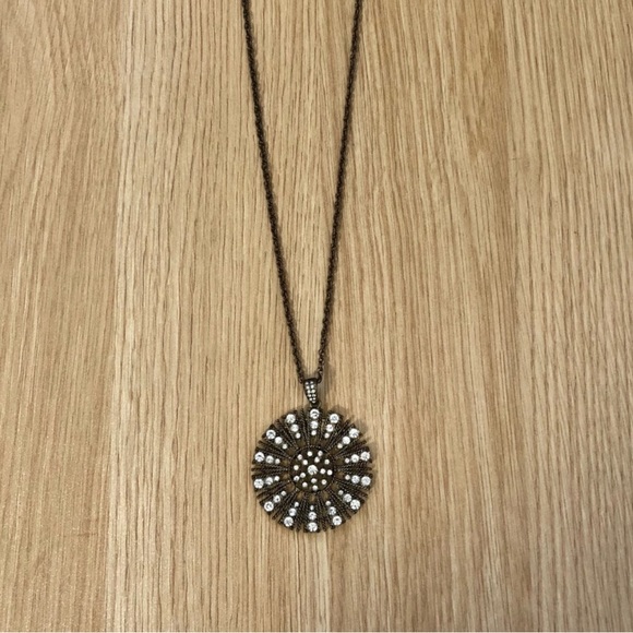 Ann Taylor Pendant Necklace - Picture 3 of 5